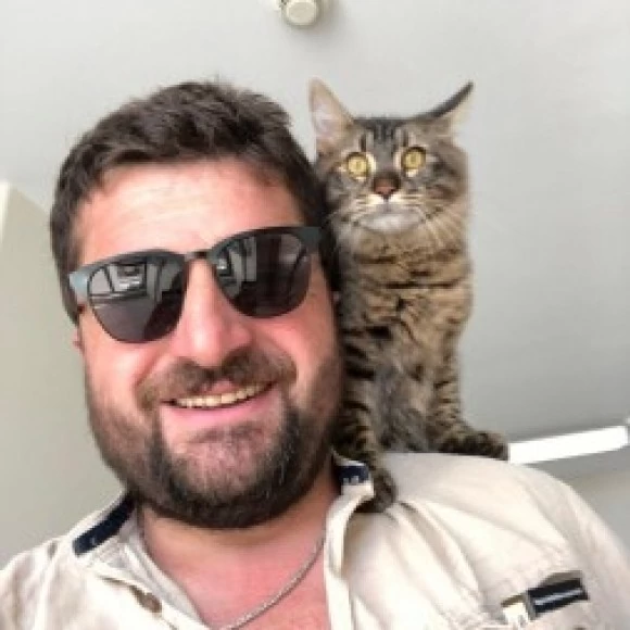 Ali kullanıcısının profil fotoğrafı